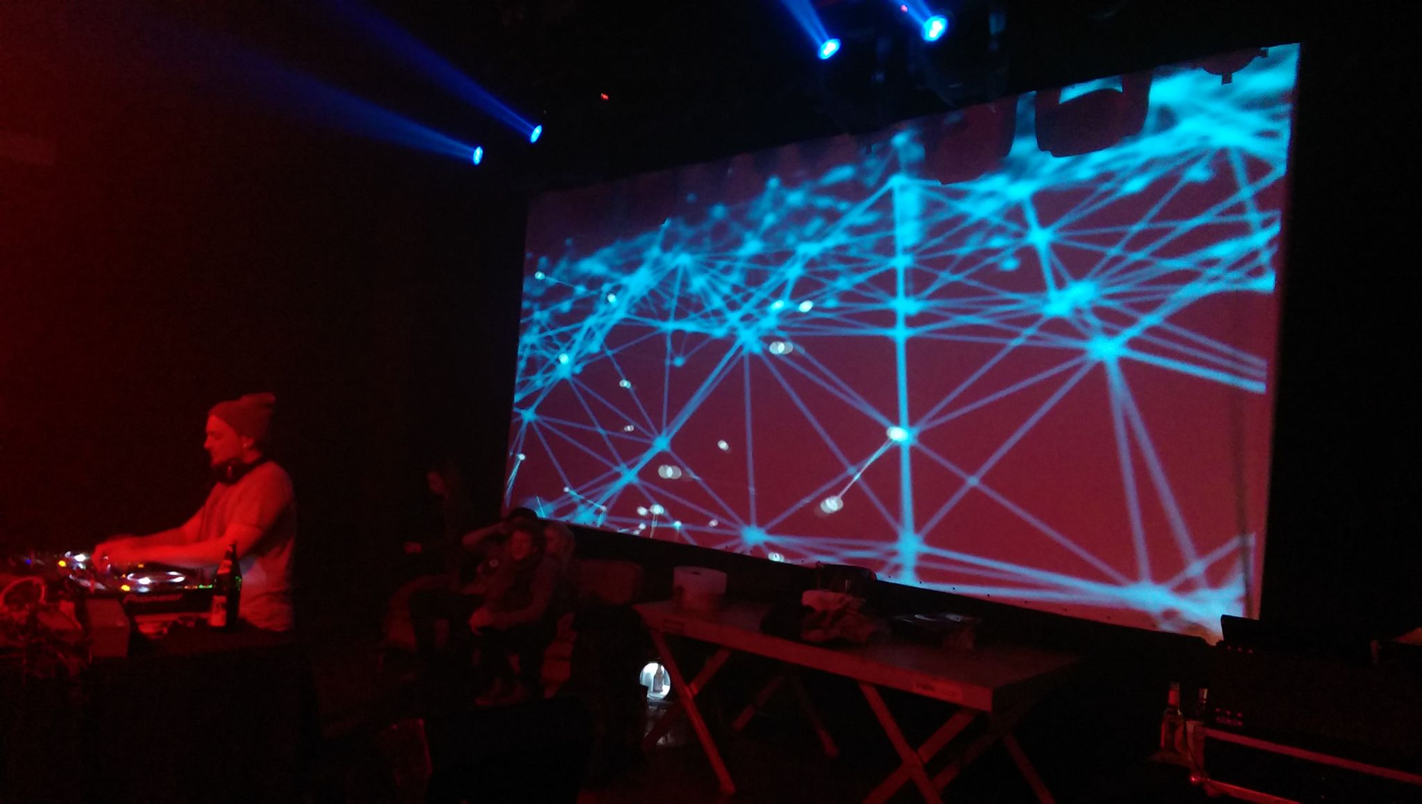 036 IMAG2496 BURST001