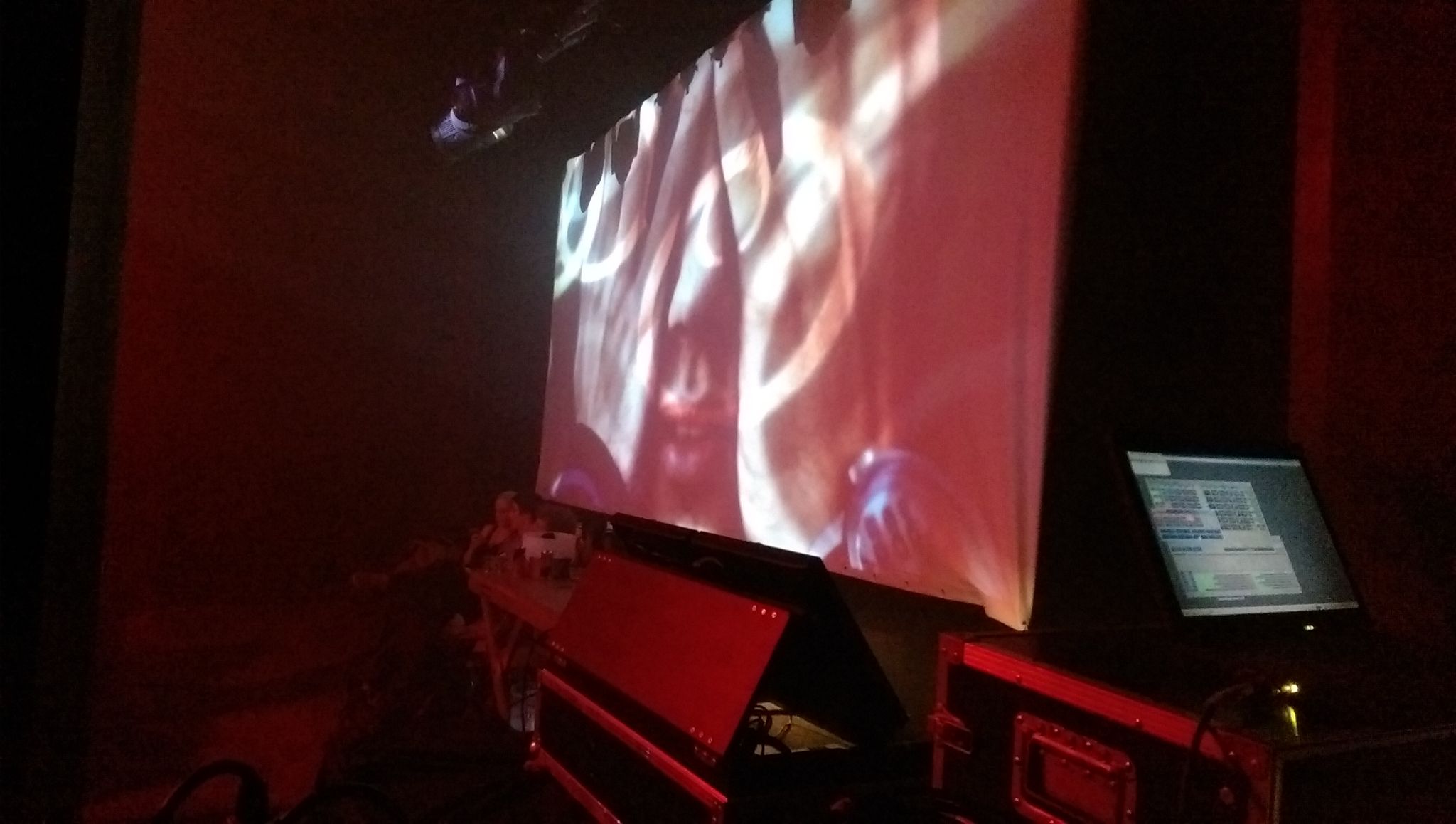 037 IMAG2491 BURST006