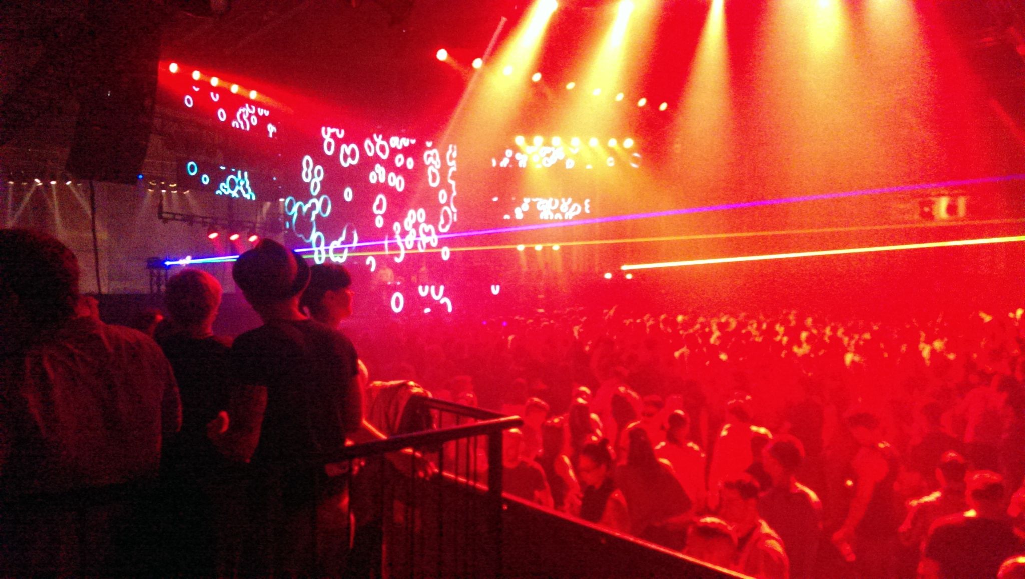 039 IMAG1276 BURST004